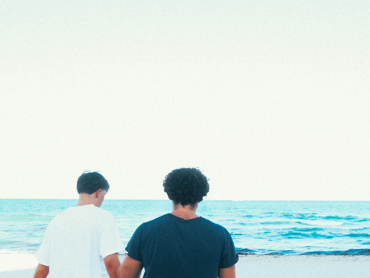 Jude and Sammy Rash at the beach