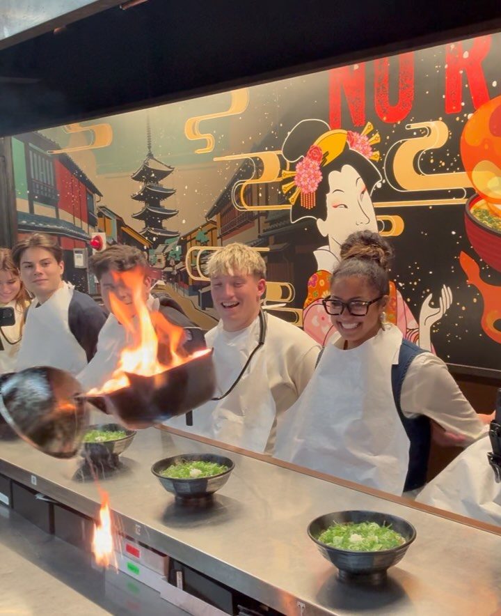 Dinner with a show, Japan